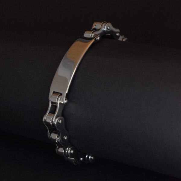 Pulsera Chained sheet tienda de pulseras y accesorios fierros accesorios
